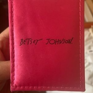 Women Beaty Johnson watch, only wore twice!